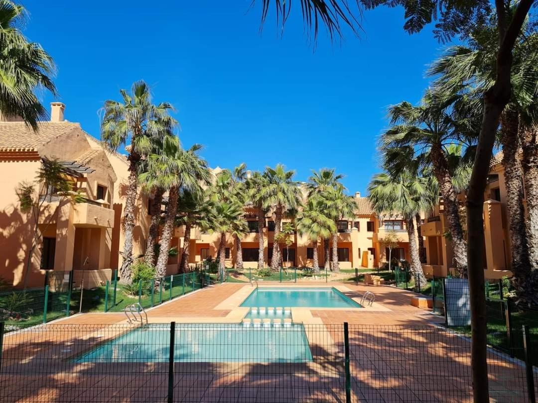 Nueva Ribera Club, Luxury 2 Bedroom With Outdoor Swimming Pool, Wifi And Footsteps Away From The In Alcazares Apartment Los Alcazares
